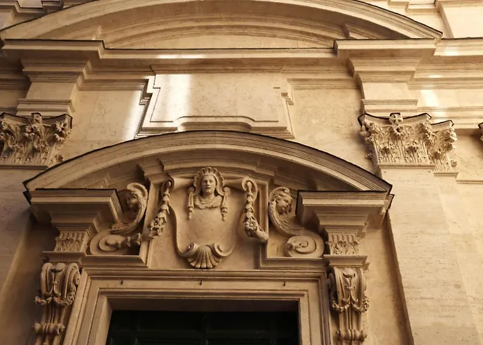 Casa Mirella Near Piazza Navona, Rooftop Views *