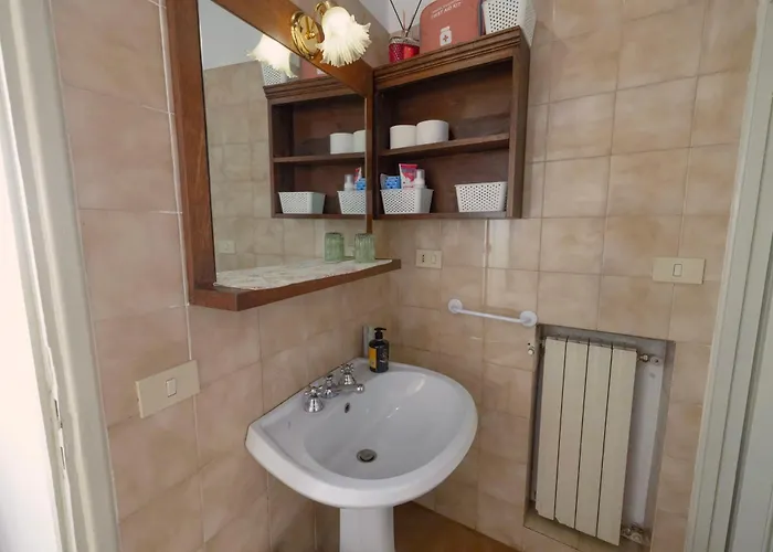 Apartment Casa Mirella Near Piazza Navona, Rooftop Views *